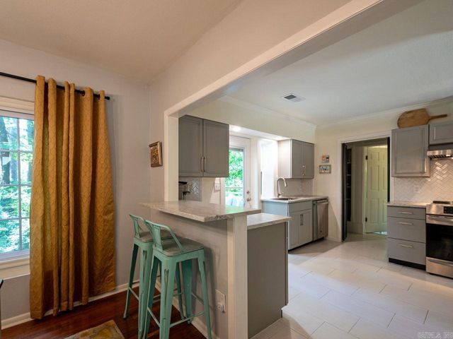 305 Ramble St, Hot Springs, AR 71901