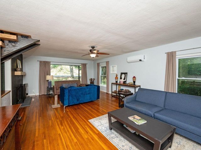 305 Ramble St, Hot Springs, AR 71901