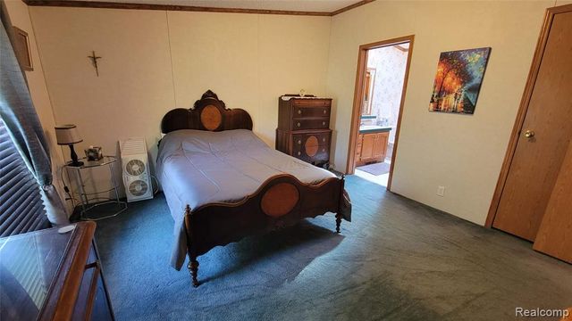 4349 Bay Road, Gladwin, MI 48624