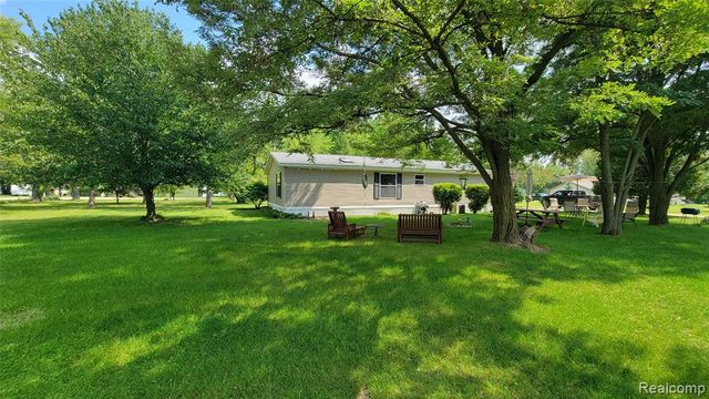 4349 Bay Road, Gladwin, MI 48624