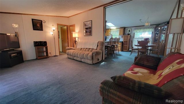 4349 Bay Road, Gladwin, MI 48624