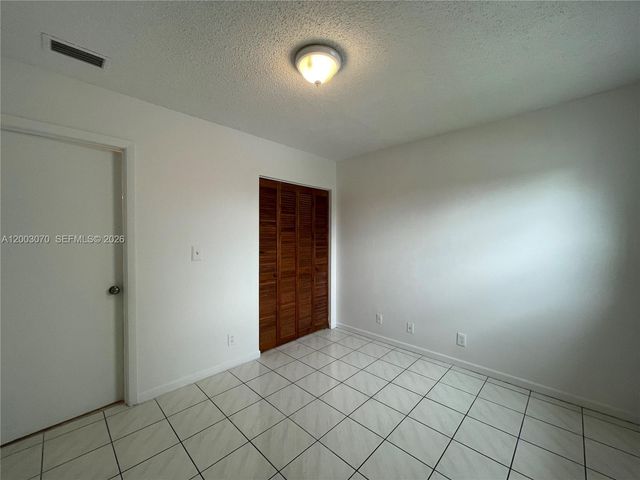 7410 Woodmont Ter 204, Tamarac, FL 33321