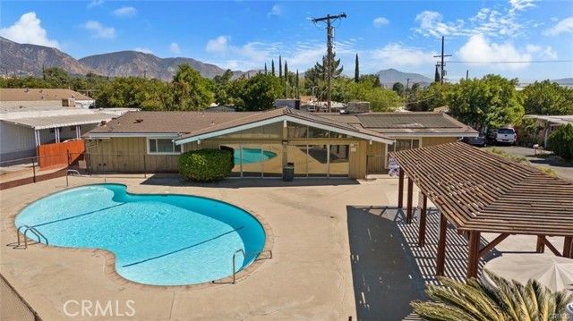 13120 Bradley Avenue 10, Sylmar (los Angeles), CA 91342