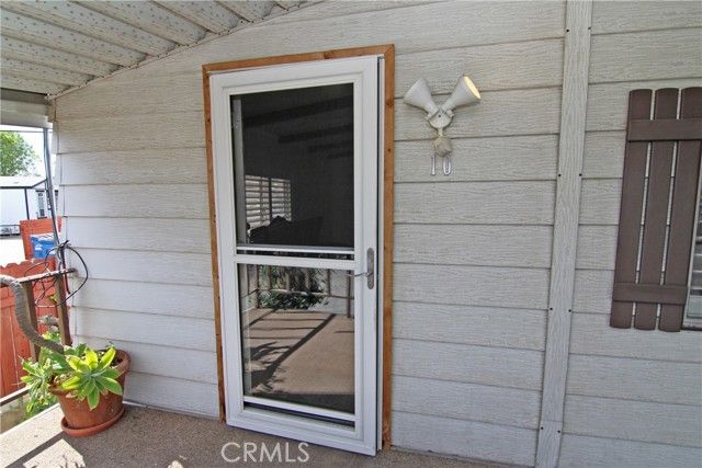 13120 Bradley Avenue 10, Sylmar (los Angeles), CA 91342