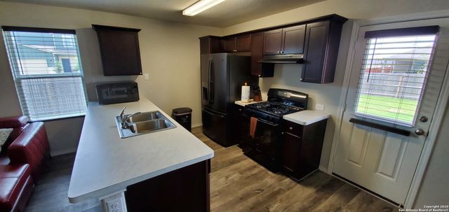 10690 Pablo Way, Converse, TX 78109