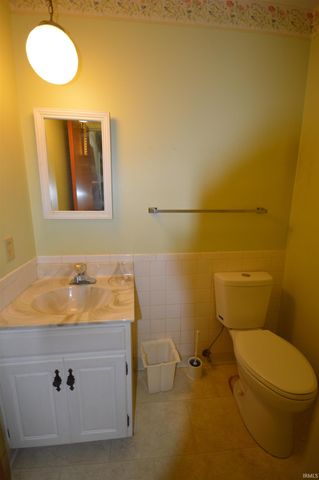 19080 Montrose Drive, South Bend, IN 46614