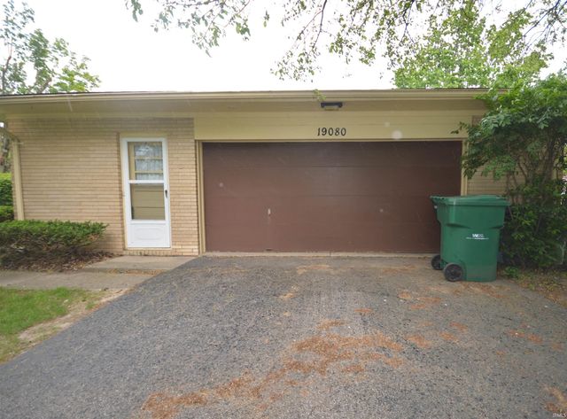 19080 Montrose Drive, South Bend, IN 46614