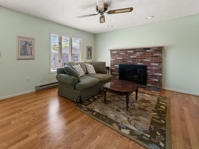 20 Elson Rd, Waltham, MA 02451