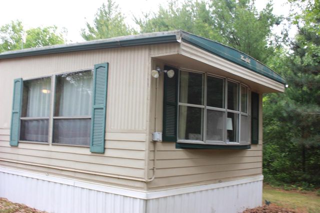 931 E Trout Valley Road, Friendship, WI 53934