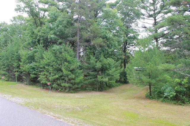 931 E Trout Valley Road, Friendship, WI 53934