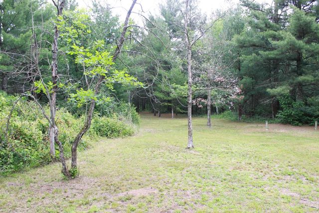 931 E Trout Valley Road, Friendship, WI 53934