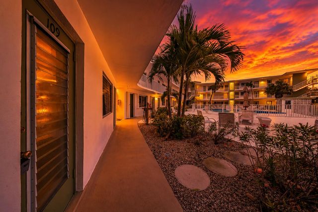 3600 N Ocean Drive 109, Singer Island, FL 33404