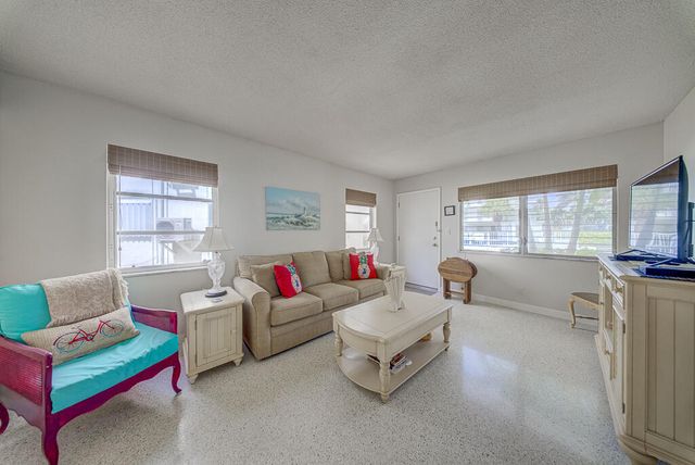 3600 N Ocean Drive 109, Singer Island, FL 33404