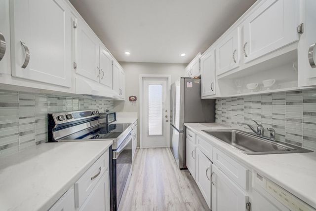 3600 N Ocean Drive 109, Singer Island, FL 33404