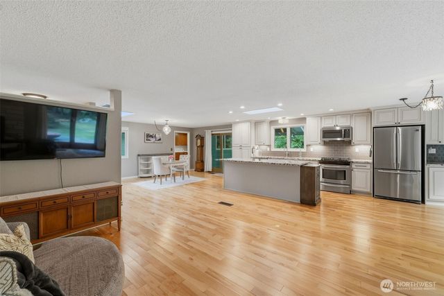 5308 View Point Drive NW, Gig Harbor, WA 98335