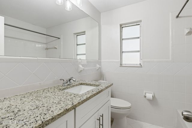 7520 BROCKHURST Drive, Jacksonville, FL 32277