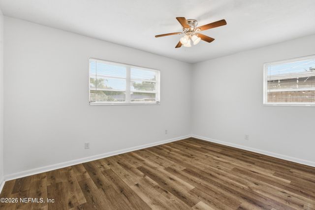 7520 BROCKHURST Drive, Jacksonville, FL 32277