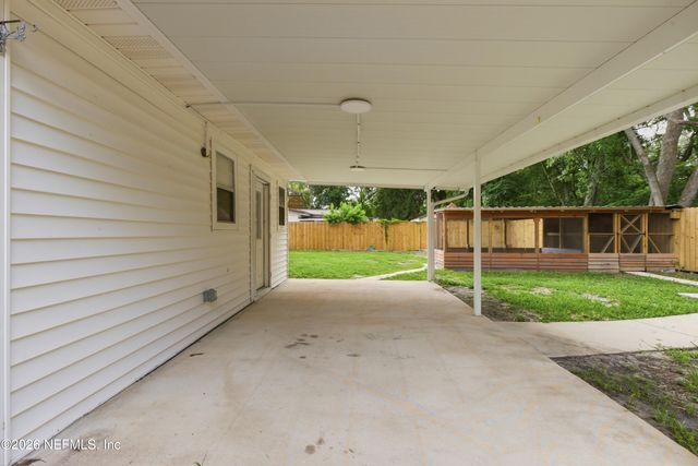 7520 BROCKHURST Drive, Jacksonville, FL 32277