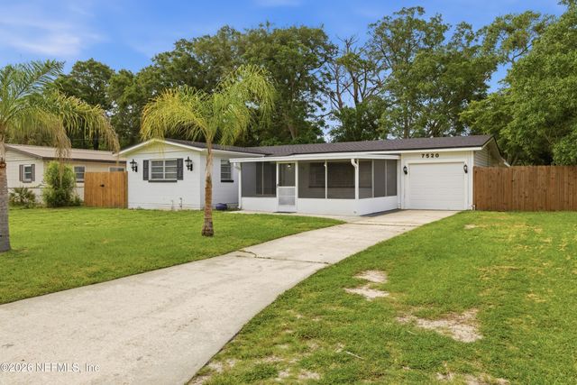 7520 BROCKHURST Drive, Jacksonville, FL 32277