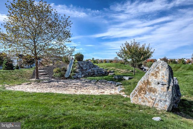 402 LINE ROAD, Mechanicsburg, PA 17050