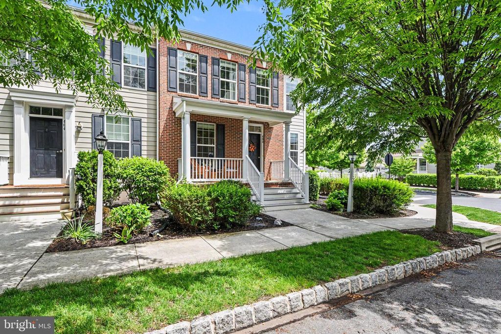 402 LINE ROAD, Mechanicsburg, PA 17050