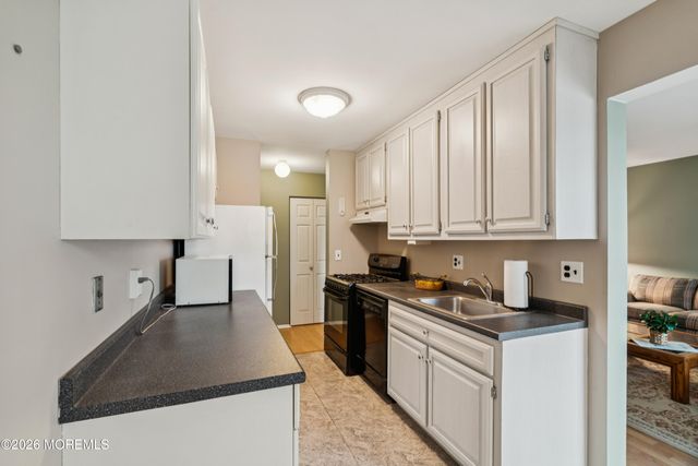 11 River Road 11-L, Nutley, NJ 07110