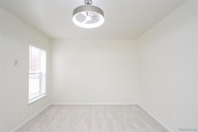 52 W Bethune Street, Detroit, MI 48202