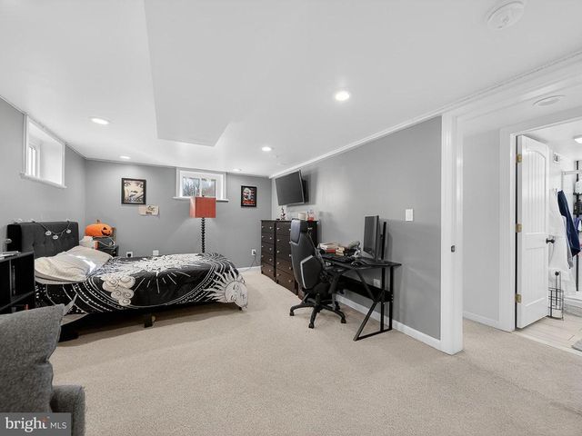 8746 MEETZE RD, Warrenton, VA 20187