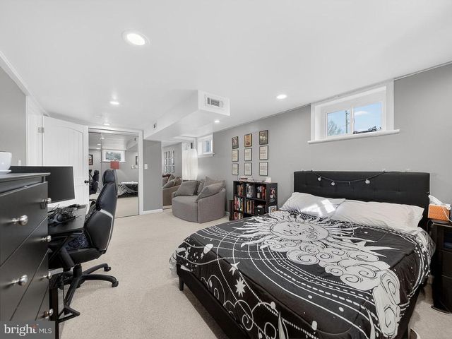 8746 MEETZE RD, Warrenton, VA 20187