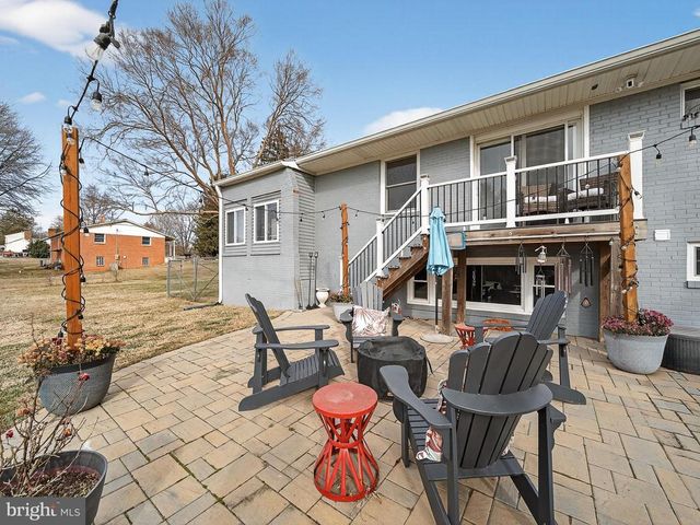 8746 MEETZE RD, Warrenton, VA 20187