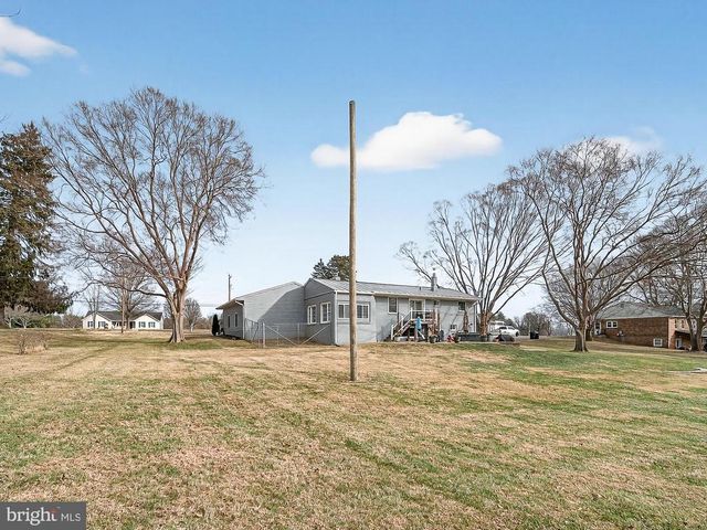 8746 MEETZE RD, Warrenton, VA 20187