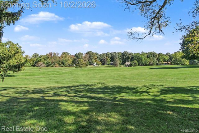 6760 Lombardy Drive, Dexter Township, MI 48118