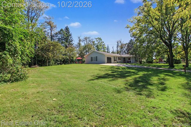 6760 Lombardy Drive, Dexter Township, MI 48118