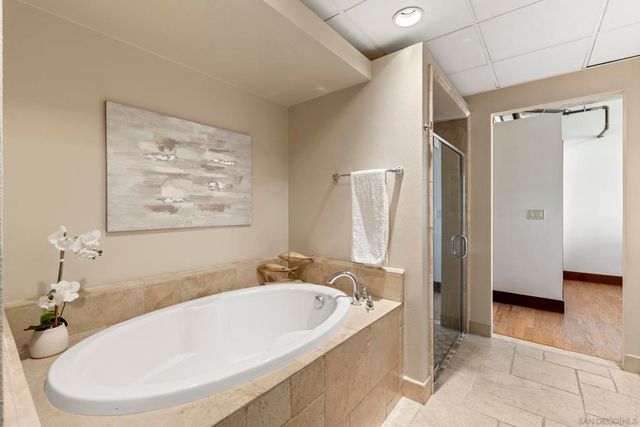 877 Island Ave 705, San Diego, CA 92101