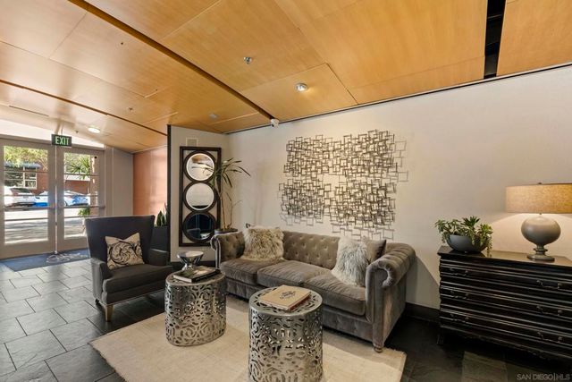 877 Island Ave 705, San Diego, CA 92101