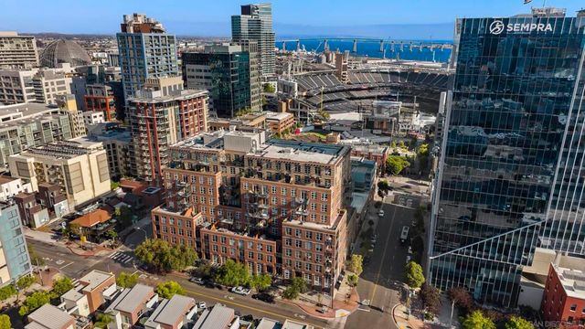 877 Island Ave 705, San Diego, CA 92101