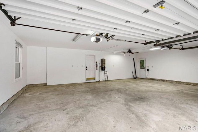 2 Patrick Lane, Defiance, MO 63341