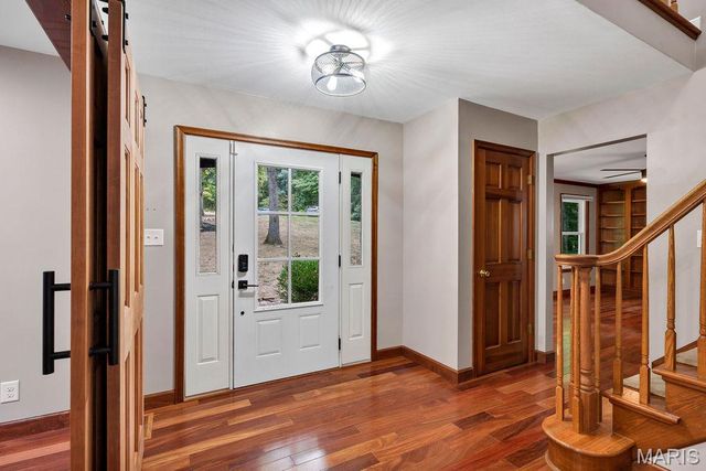 2 Patrick Lane, Defiance, MO 63341