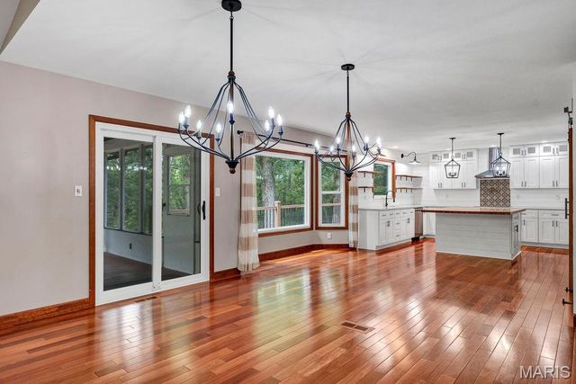 2 Patrick Lane, Defiance, MO 63341