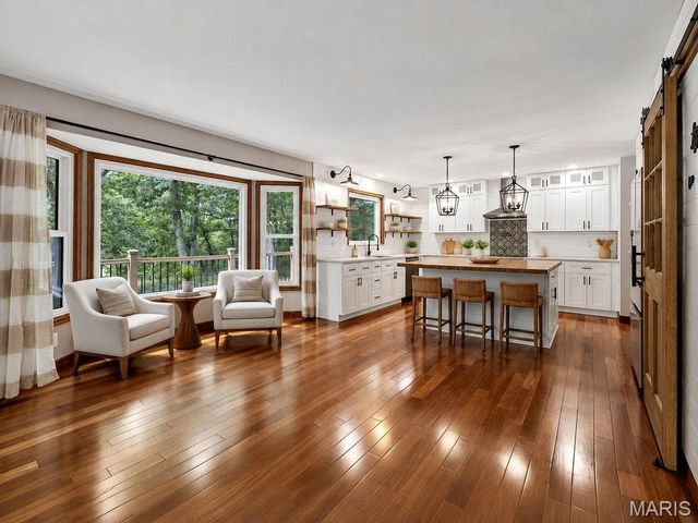 2 Patrick Lane, Defiance, MO 63341