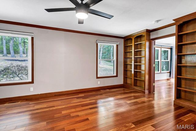 2 Patrick Lane, Defiance, MO 63341