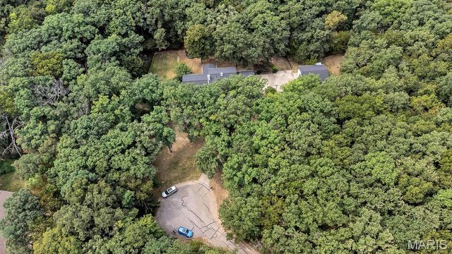 2 Patrick Lane, Defiance, MO 63341