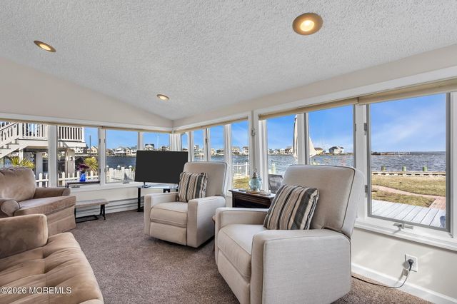 273 Evergreen Drive, Bayville, NJ 08721