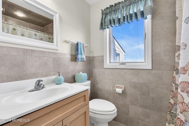 273 Evergreen Drive, Bayville, NJ 08721