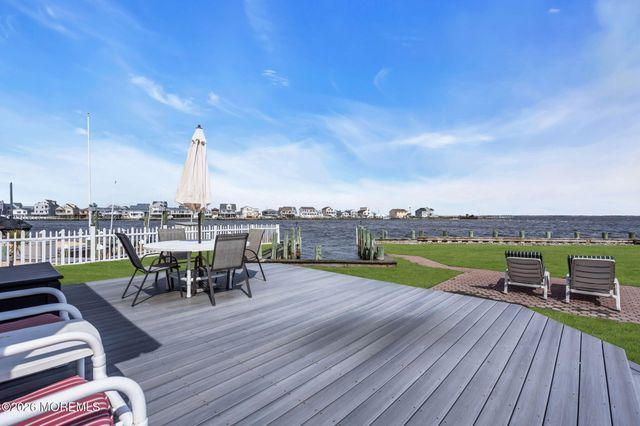 273 Evergreen Drive, Bayville, NJ 08721