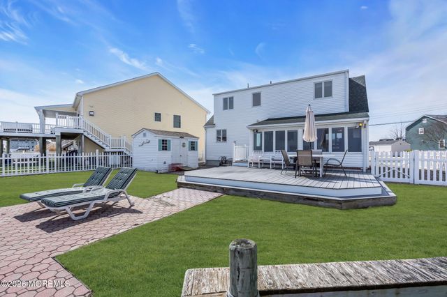 273 Evergreen Drive, Bayville, NJ 08721