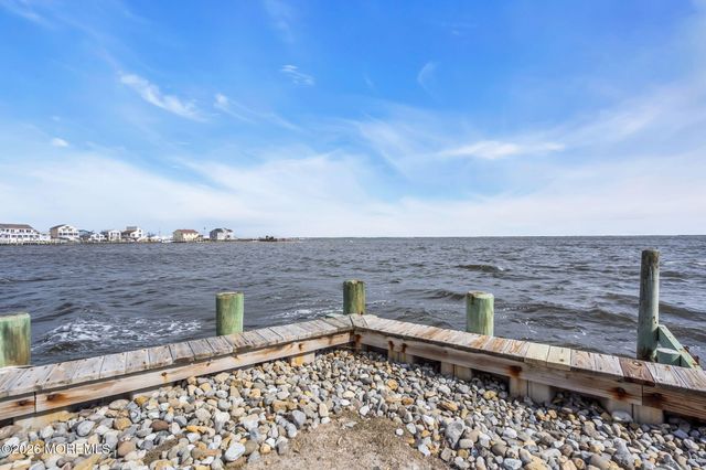 273 Evergreen Drive, Bayville, NJ 08721