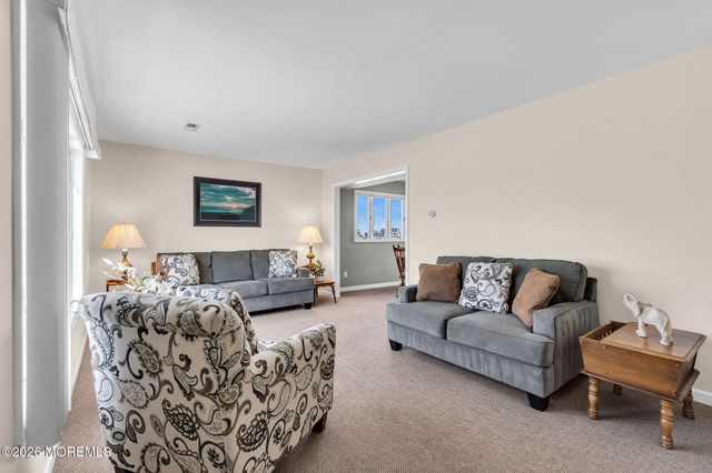 273 Evergreen Drive, Bayville, NJ 08721