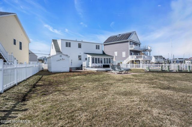 273 Evergreen Drive, Bayville, NJ 08721
