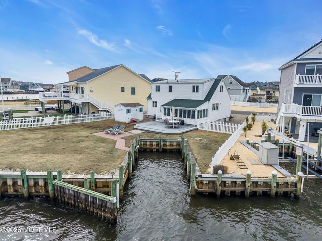 273 Evergreen Drive, Bayville, NJ 08721